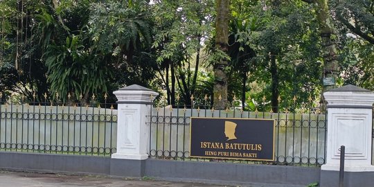 Puan Maharani Dikabarkan Tiba Di Istana Batu Tulis, Tempat Mega Umumkan ...