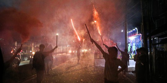 Petasan Meledak, Tangan Warga di NTB Hancur