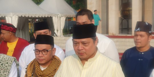 Airlangga Beri Selamat PDIP Tetapkan Ganjar Capres, Sikap Golkar Tetap Sesuai Munas