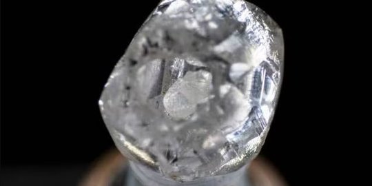 Berlian Berisi Batu Berlian Ditemukan di India, Super Langka & Sangat Jarang Terjadi