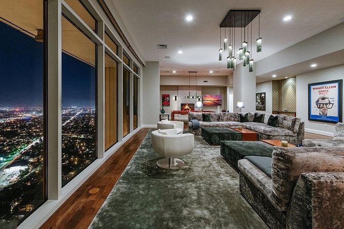 penthouse baru rihanna di lantai 40 gedung the century los angeles