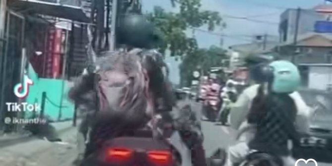 Viral Anggota TNI Tendang Motor Warga, Mabes Turun Tangan Lacak