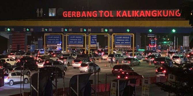 Volume Kendaraan dari Arah Semarang Menuju Jakarta Meningkat, Ini Perhitungan Polisi