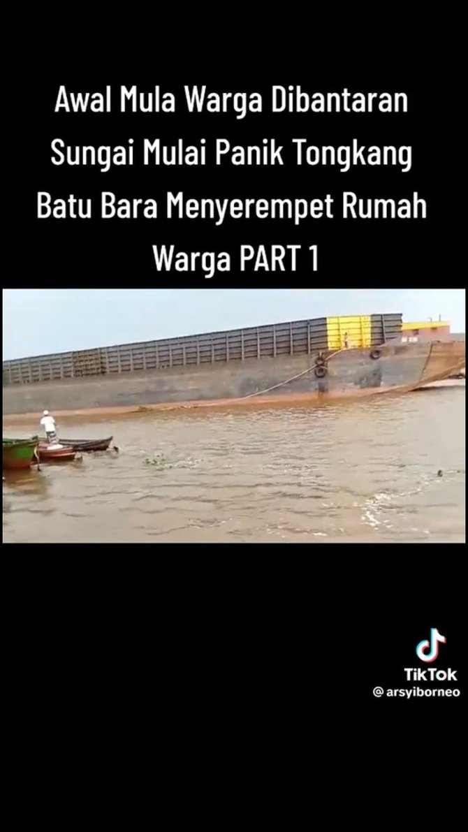 detik detik kapal tongkang serempet rumah warga diwarnai tangisan