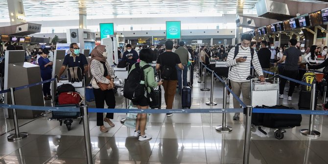 1.085 Penerbangan Datang dan Pergi di Bandara Soekarno-Hatta Hari Ini