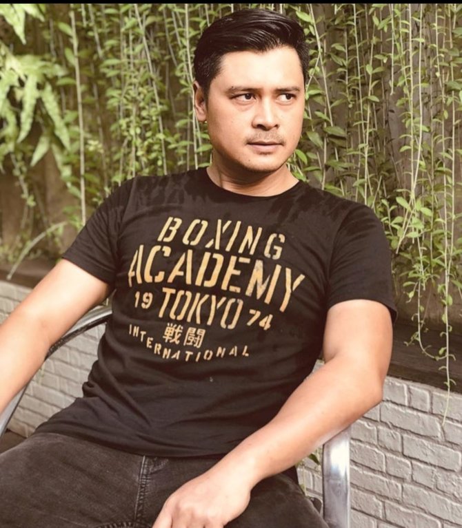 20 tahun berkarier ini perjalanan iqbal pakula pemain pintu berkah di dunia hiburan