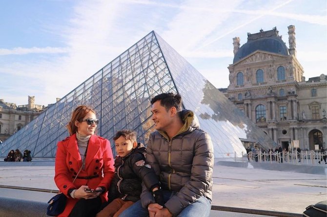 kerap berperan antagonis di pintu berkah intip potret kebersamaan iqbal pakula dan keluarga