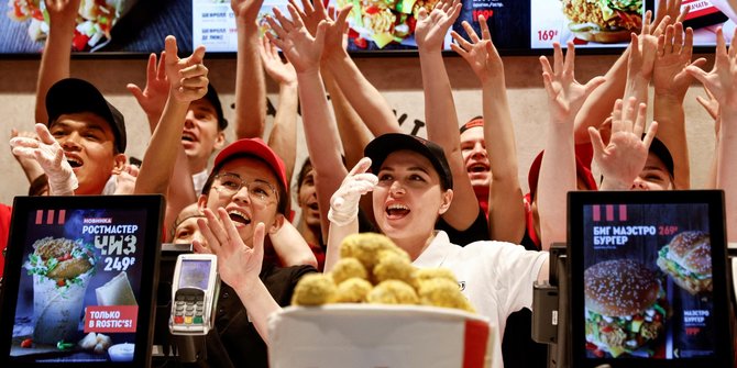 Rusia Hadirkan Kembali Restoran "KFC" dengan Wajah Baru