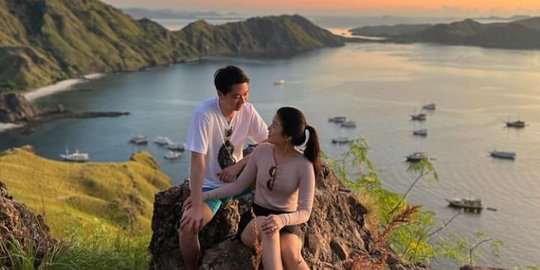 Honeymoon di Labuan Bajo, Ini Potret Mesra Valencia Tanoe & Kevin Sanjaya