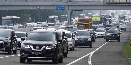 Arus Balik, Kendaraan ke Jakarta via GT Cikampek Naik 217,4 Persen