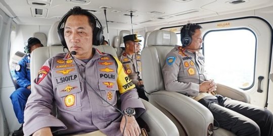 Momen Bintang 2 Dampingi Kapolri Teman Seangkatannya Cek Jalur, Naik Helikopter