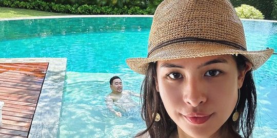 7 Momen Maudy Ayunda Liburan di Bali Setelah Rayakan Lebaran, Romantis Bareng Suami