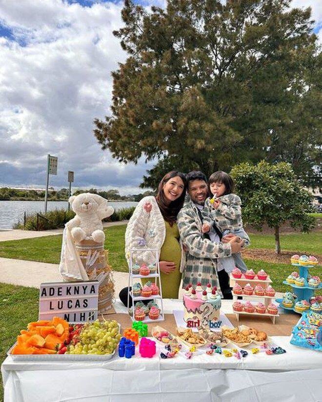 hamil anak kedua ini momen gender reveal acha sinaga yang kini tinggal di australia