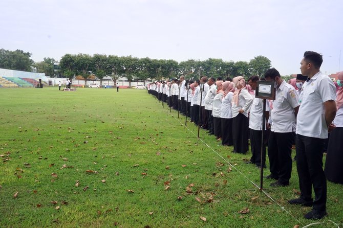 gus ipul pimpin apel pasca libur lebaran