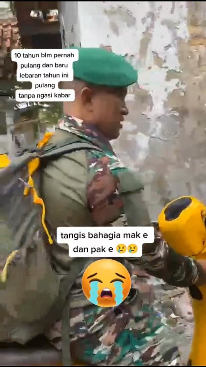 disambut haru begini momen kepulangan tni yang sudah 10 tahun tidak pulang