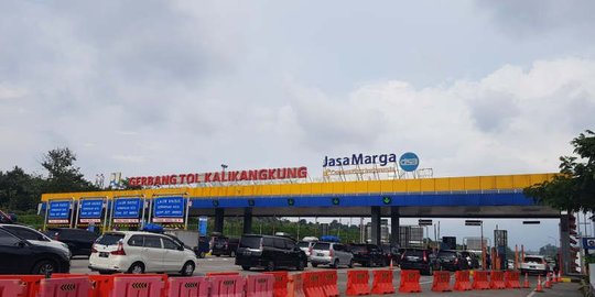 One Way Kalikangkung-Cikampek Diperpanjang, Pemudik Arah Jateng-Jatim Mengeluh