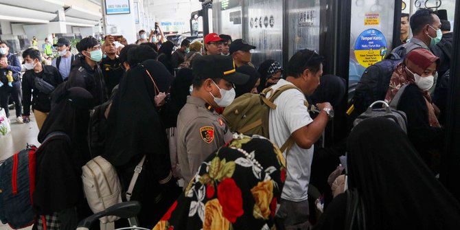 Evakuasi 385 WNI dari Sudan Tiba di Bandara Soekarno-Hatta