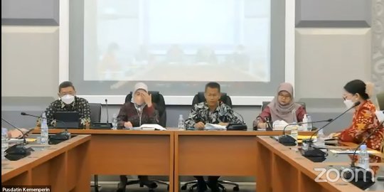 Data Kemenperin: Indeks Kepercayaan Industri April 2023 Turun Tipis