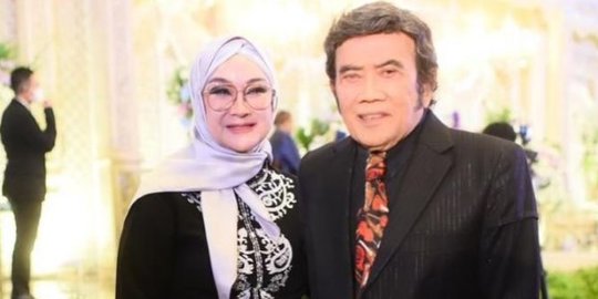 40 Tahun Bersama, Begini Potret Romantis Rhoma Irama dan Ricca Rachim, Bikin Iri