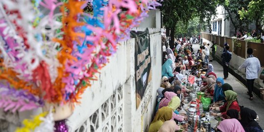 Kemeriahan Lebaran Kukusan di Depok