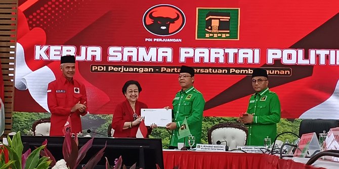 PPP Serahkan Hasil Rapimnas Dukung Ganjar Jadi Capres ke Megawati