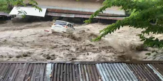 Banjir Bandang Terjang Deli Serdang