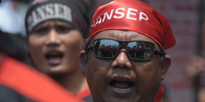 Peringati May Day, Ribuan Buruh Bertolak ke Jakarta