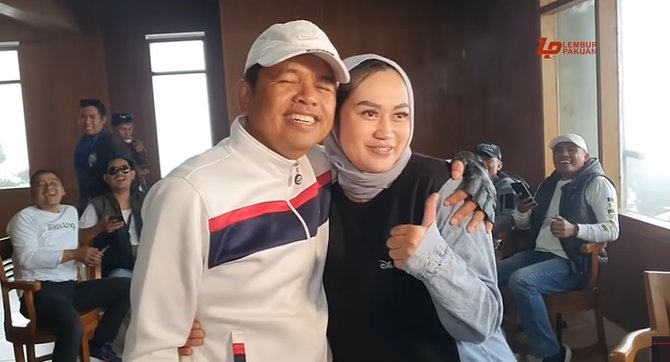 cuaca dingin dedi mulyadi tiba tiba dipeluk wanita 039maaf saya enggak ada perasaan039