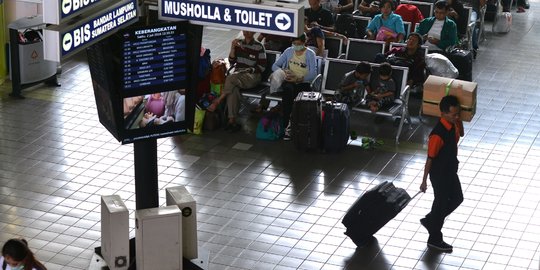 HP hingga Emas, Barang Tertinggal di Stasiun Yogyakarta Selama Mudik Capai Rp40 Juta