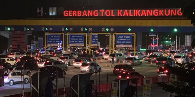 40 Ribu Kendaraan Masih Bertahan di Jateng, Polisi Siapkan One Way untuk Arus Balik