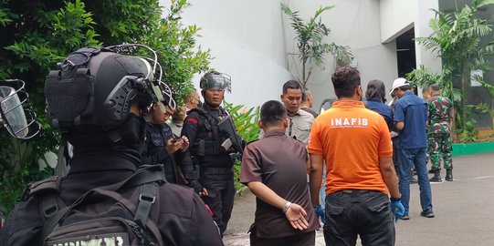 Situasi Terkini Kantor MUI Usai Terjadi Penembakan: Polisi Bersenjata Lengkap Siaga