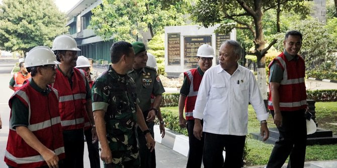 Jokowi Mau ke Lampung, Menteri Basuki: Tak Ada Perintah Perbaiki Cepat Jalan Rusak