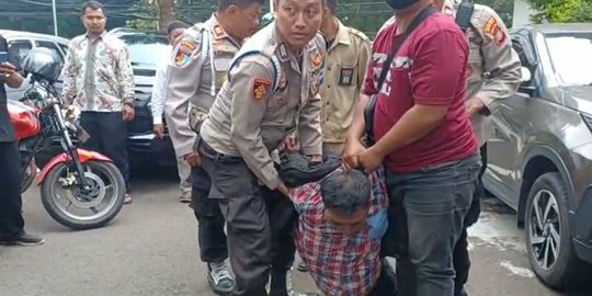 Polisi Dalami Keterkaitan Pelaku Penembakan Kantor MUI dengan Jaringan Teroris