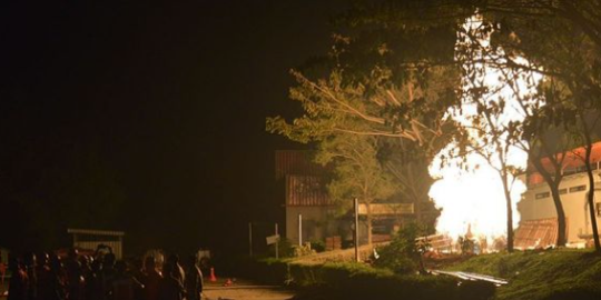 Api Masih Berkobar, Menhub Budi Kecewa Penanganan Kebakaran di Rest Area Tol Cipali