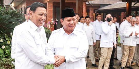 Video Pertemuan Eks Panglima Abri Wiranto Dengan Prabowo Di Medan