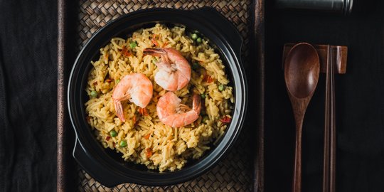 Resep Nasi Goreng Kari Berbagai Bahan, Cocok untuk Makan Malam