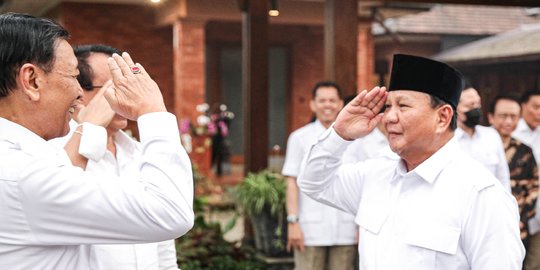 Simulasi LSI: Prabowo Menang Lawan Ganjar dan Anies Siapapun Cawapresnya