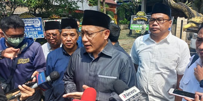 Melayat M Taufik, Anas Urbaningrum Kenang Saat Kerja Bareng Sukseskan Pemilu 2004