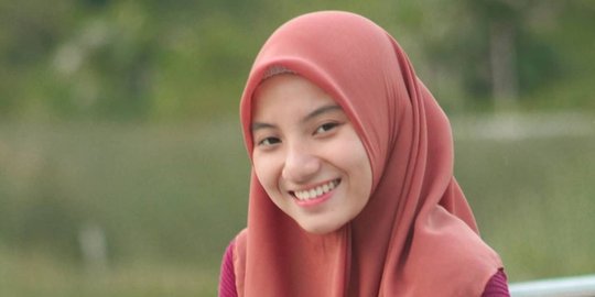 5 Potret Terbaru Vera Pazila Mantan Istri Ikal Laskar Pelangi, Ikut Jadi Sorotan