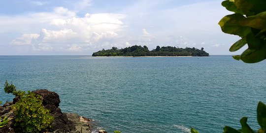 Pulau Pisang, Lokasi Wisata yang Bisa Ditempuh dengan Berjalan Kaki dari Kota Padang