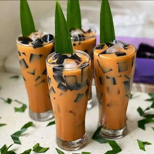 es cincau thai tea