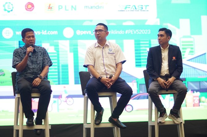 pameran mobil listrik pevs 2023 siap dibuka pada 17 mei