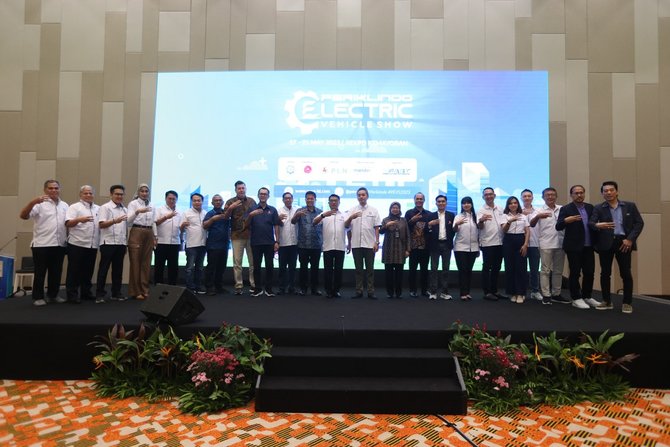 pameran mobil listrik pevs 2023 siap dibuka pada 17 mei