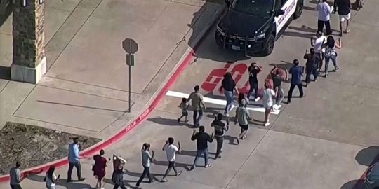 Penembakan di Mal Texas, Sembilan Orang Tewas, Termasuk Pelaku