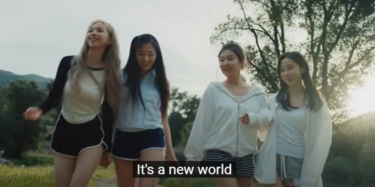 Lirik Lagu Aespa ??? 'Welcome To MY World (Feat. nævis)'