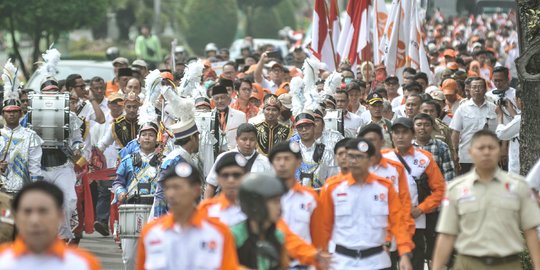 Diiringi Kemeriahan Pawai dan Massa Pendukung, PKS Daftarkan 580 Bacaleg ke KPU