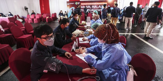 WHO Cabut Status Darurat Covid-19, Kemenkes Siapkan Transisi dari Pandemi ke Endemi
