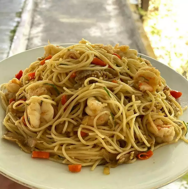 spaghetti daun jeruk