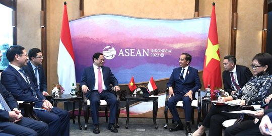Jokowi dan PM Vietnam Sepakat Selesaikan Pengaturan Zona Ekonomi Eksklusif
