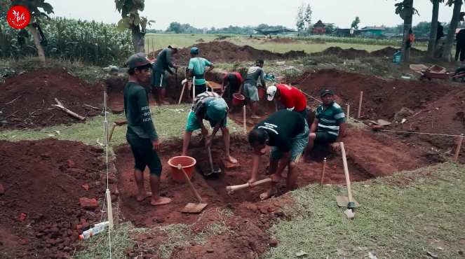 bangunan luas majapahit ditemukan di bawah tanah berbentuk surya majapahit